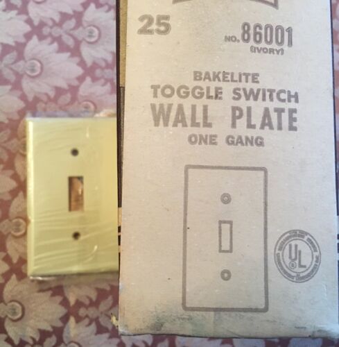 Vintage New Old Stock Bakelite Leviton Light Switch Plate Cover Toggle Ivory